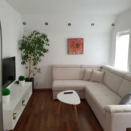 Apartma Lina Apartment Hrusica (Jesenice)
